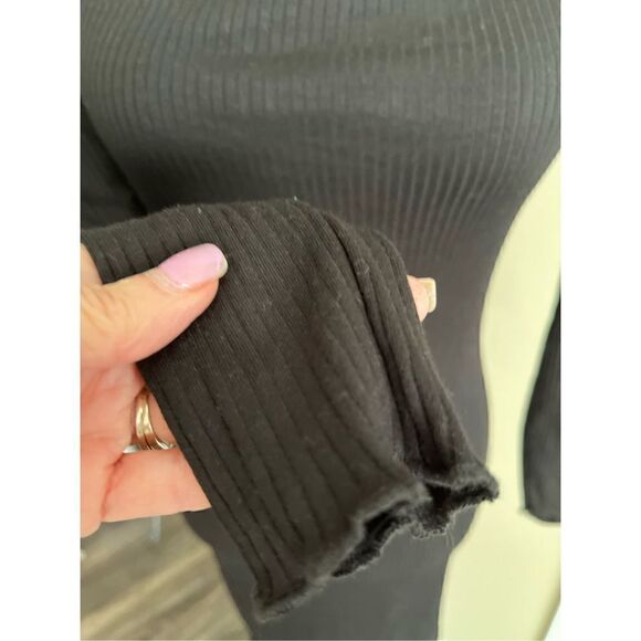 Vera Moda Size Medium Rib Knit Off The Shoulder Bodycon Dress Black NWT - Picture 4 of 6